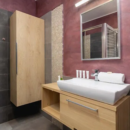 Exceptional With Balcony By Renters * Krakov
