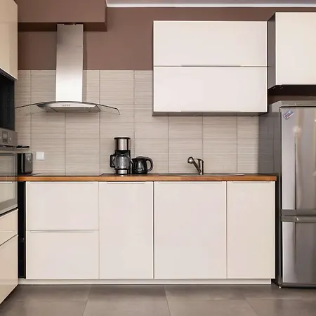 Exceptional With Balcony By Renters Apartment Krakow